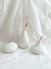 Load image into Gallery viewer, Small speckled handmade cream white bulb vase | Boho Coastal Decor
